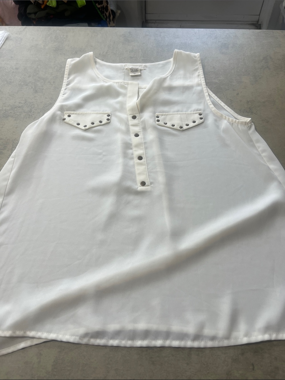 Sleeveless White Stud-Trim Henley  Top missing a button